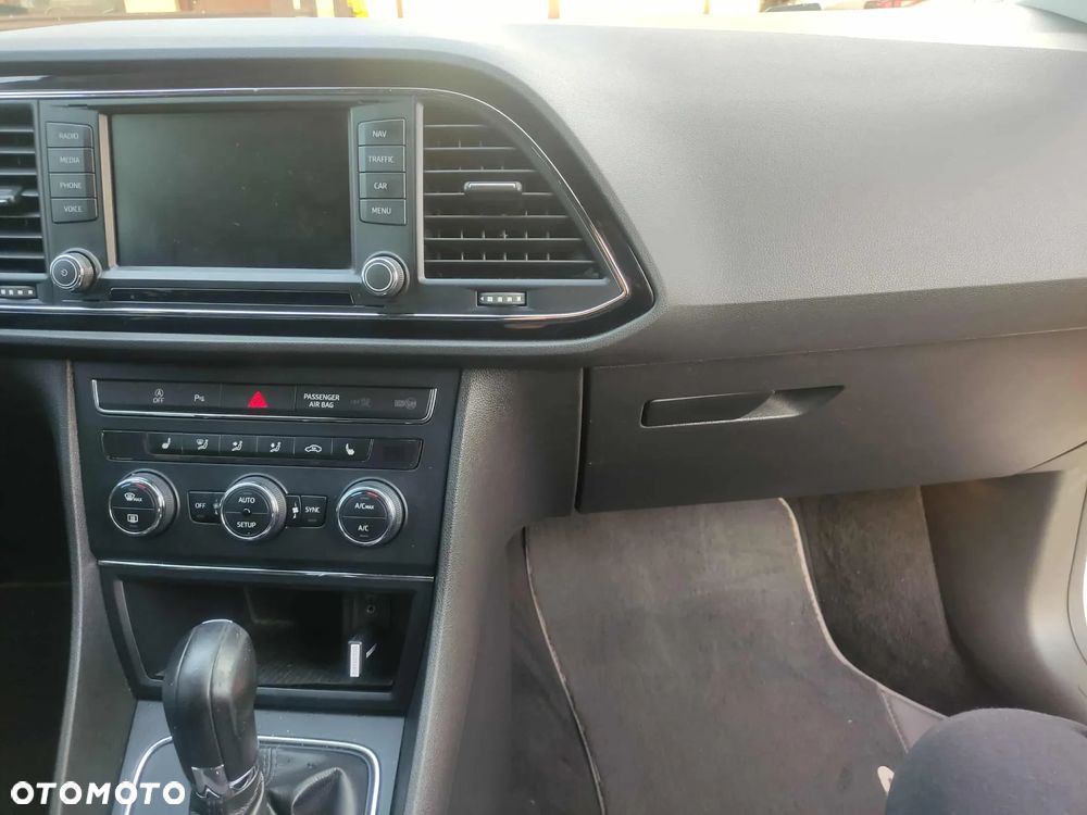 Seat Leon 2.0 TDI DPF DSG Style - 17