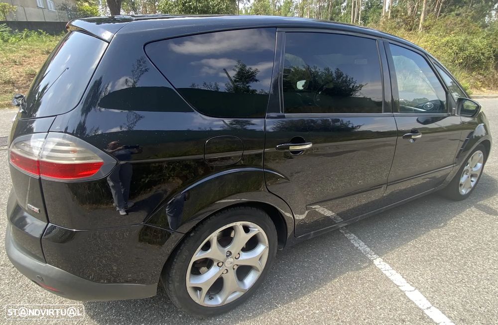 Ford S-Max 2.0 TDCi Titanium 7L - 9