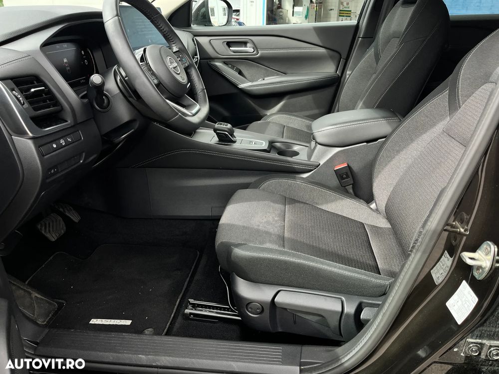 Nissan Qashqai - 11