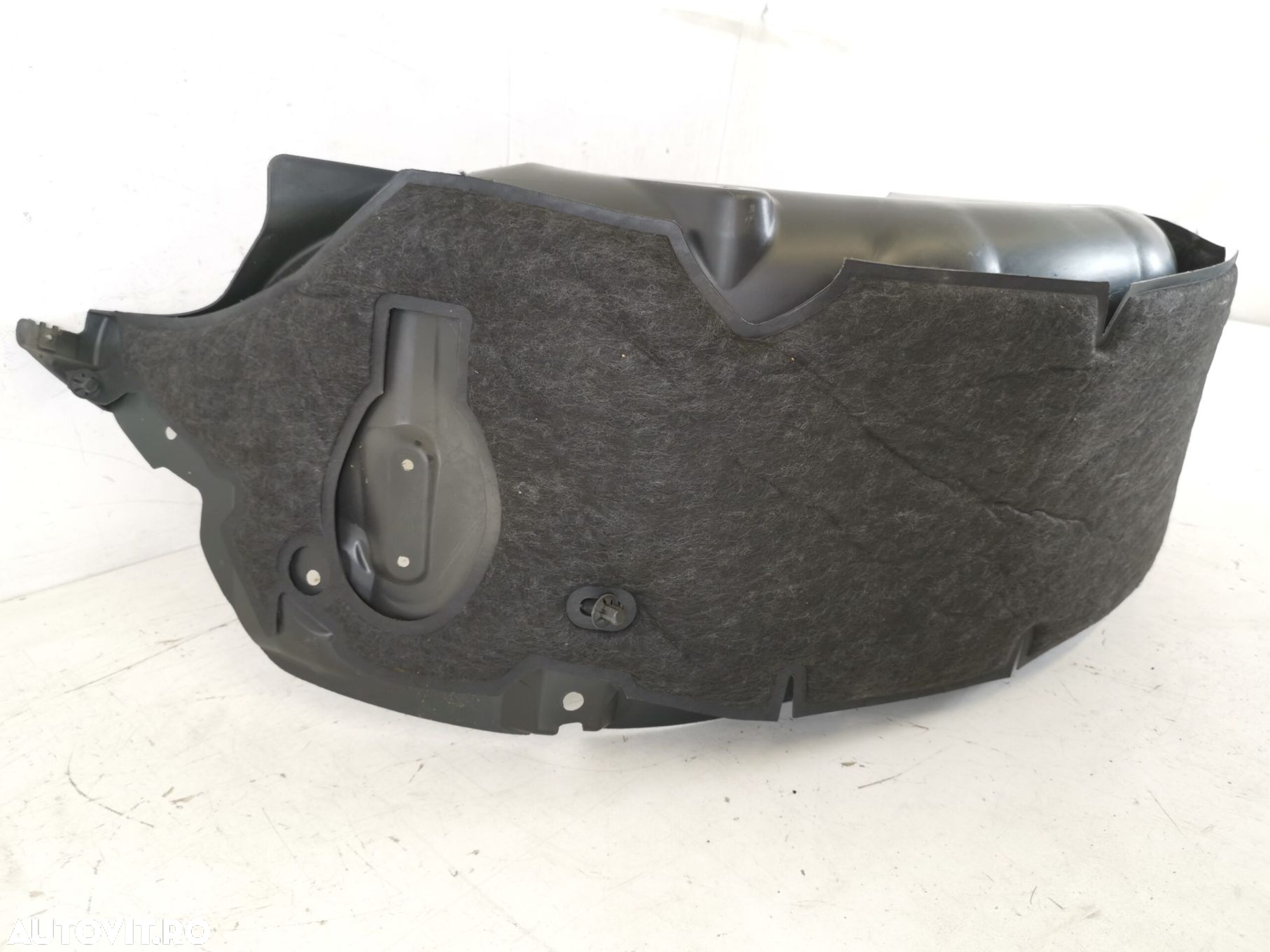 Carenaj Dreapta Spate Land Rover  Discovery 4 2009 2010 2011 2012 2013 - 2