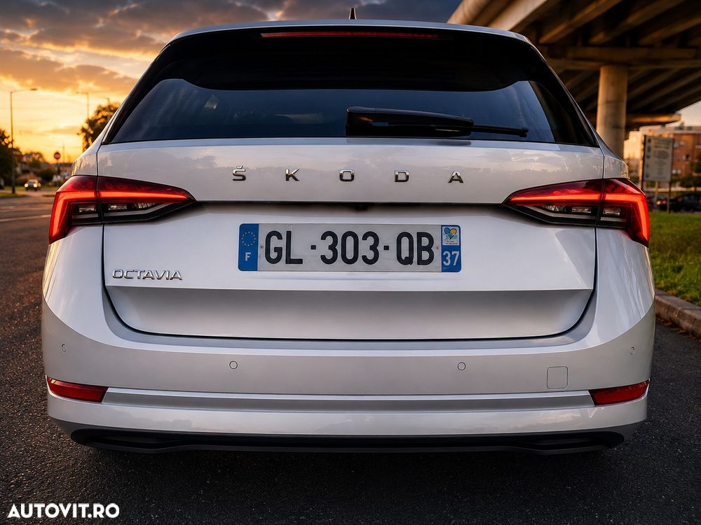 Skoda Octavia 1.6 TDI DSG Style - 3