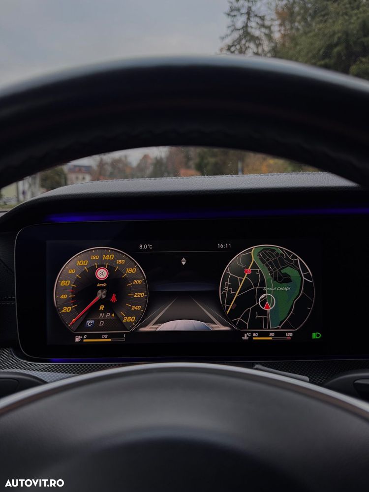 Mercedes-Benz E - 17