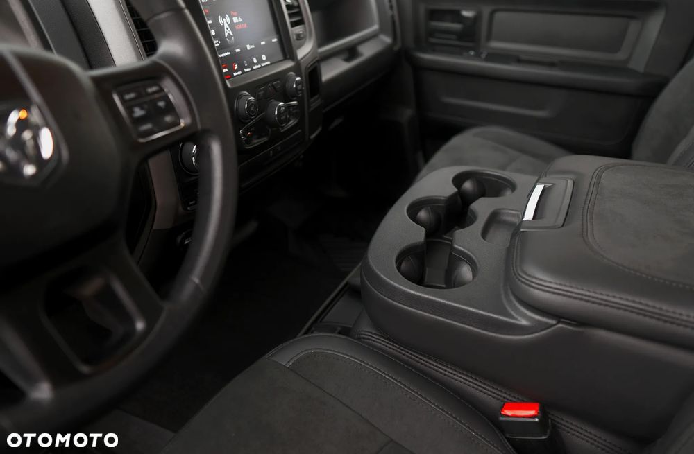 RAM 1500 - 22