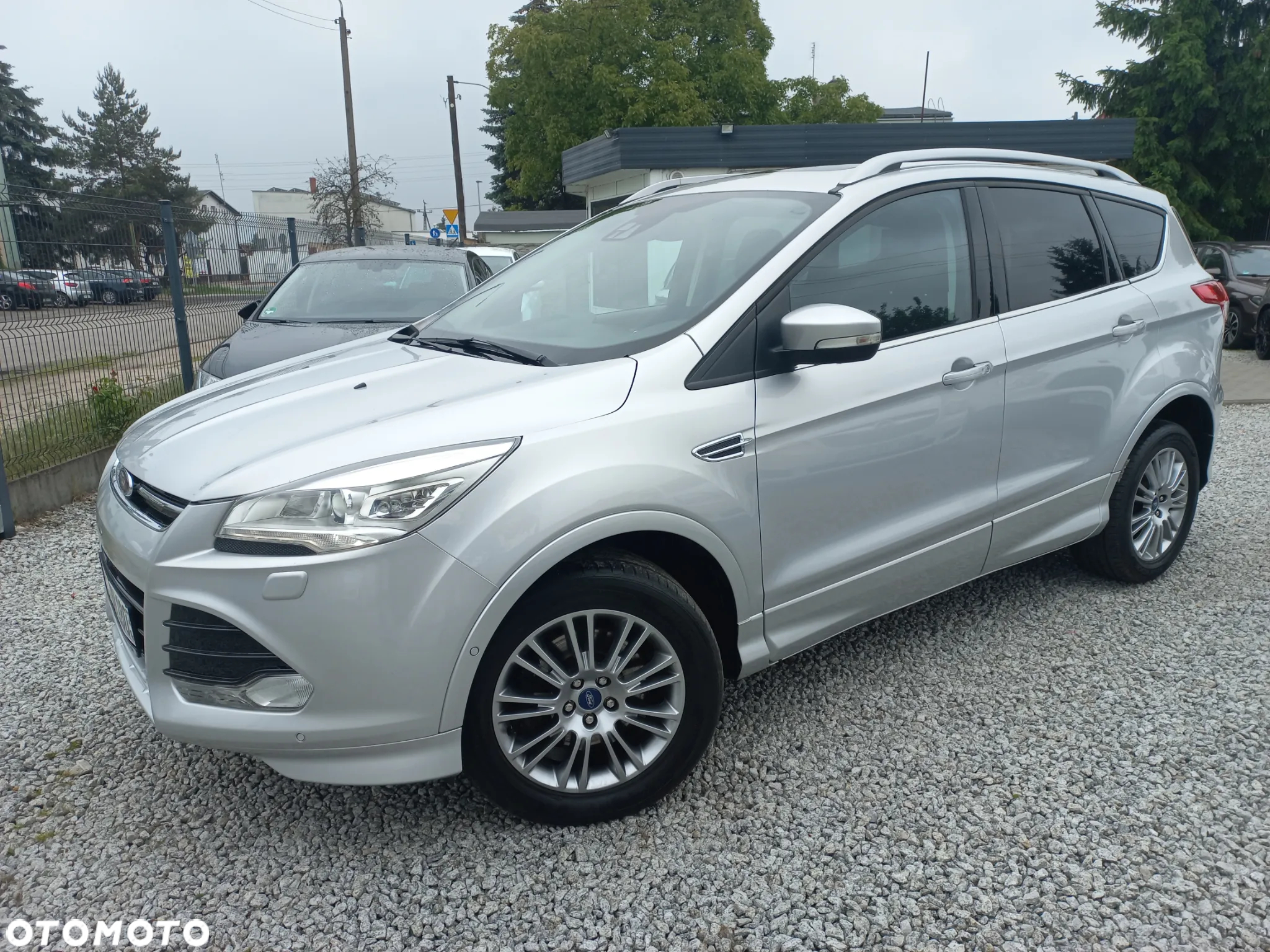 Ford Kuga 2.0 TDCi 4x4 Individual - 4