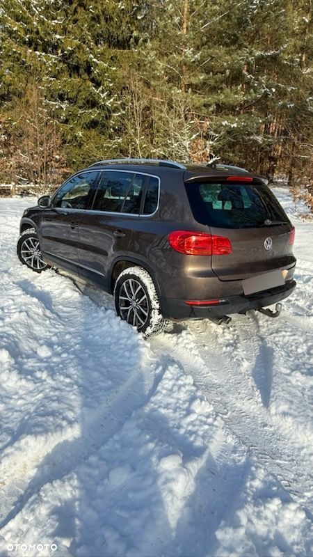 Volkswagen Tiguan 2.0 TDI DPF 4Motion BlueMotion Technology DSG Track & Style - 4