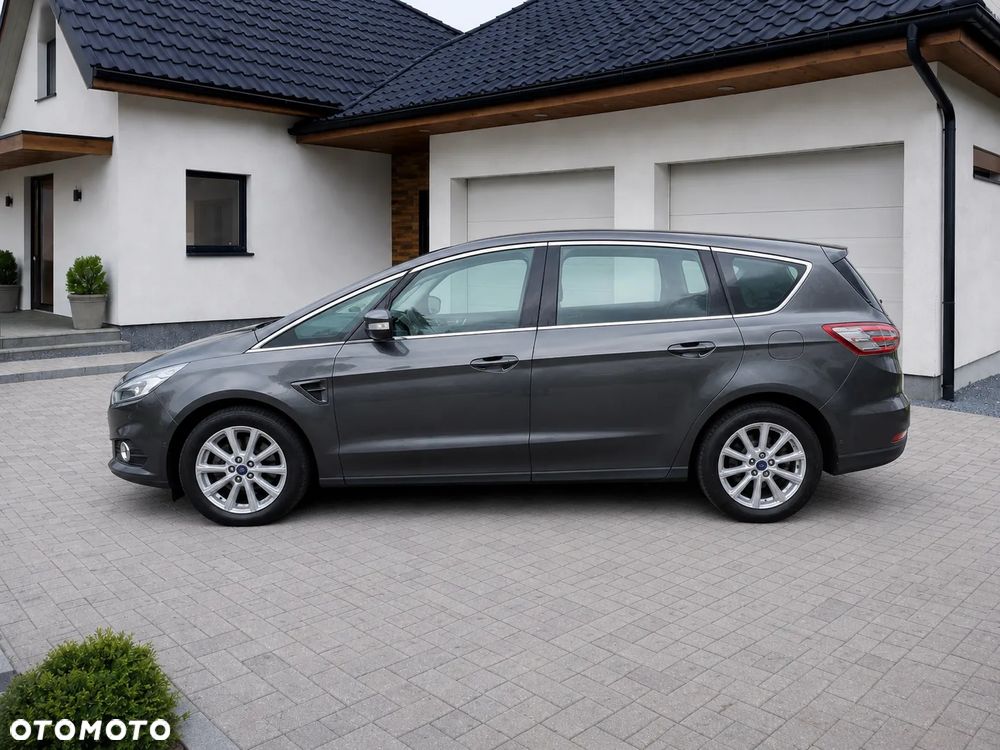 Ford S-Max 2.0 TDCi Titanium PowerShift - 9