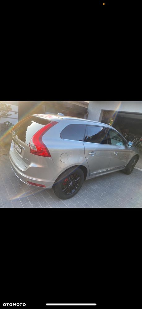 Volvo XC 60 T6 AWD Momentum - 23