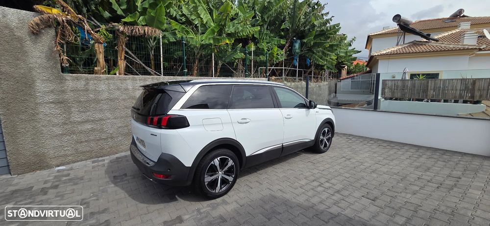 Peugeot 5008 - 11