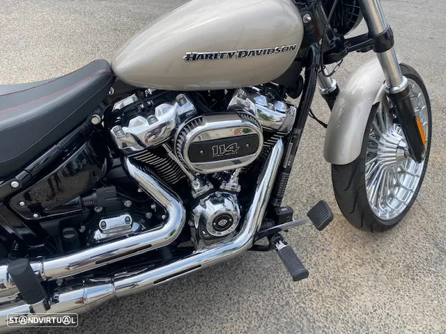 Harley-Davidson Softail BREAKOUT 114 - 8