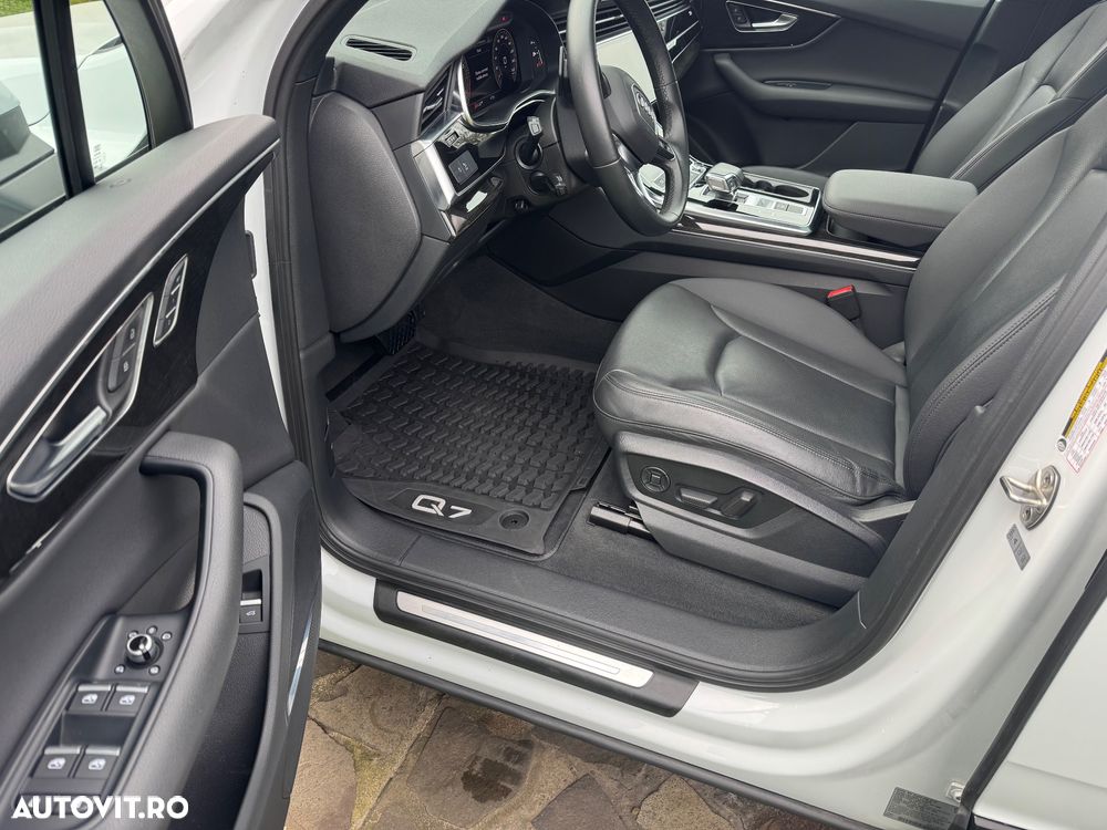 Audi Q7 - 3