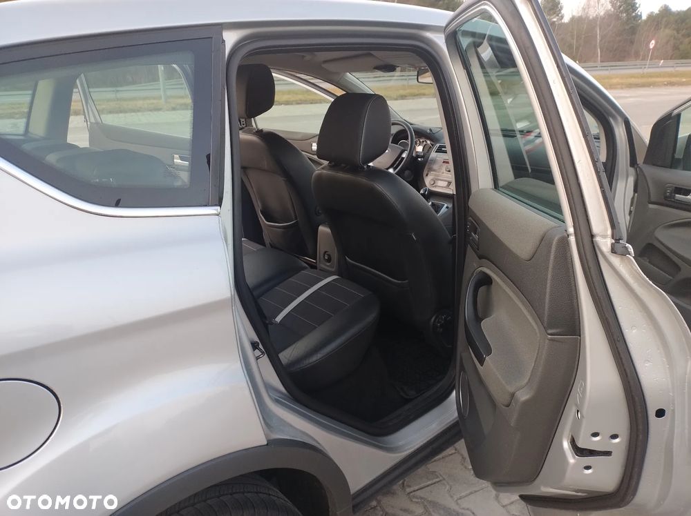 Ford Kuga 2.0 TDCi 4x4 Titanium - 18