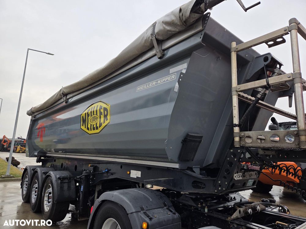 Meiller 3 axe, 28mc, axe SAF, prelata, roata rezerva, axa liftabila, picoare sprijin, masa propie 6,7t, scena vizitare, STARE FOARTE BUNA-posibilitate leasing 4 ani-PROMOTIE 23900 EUR+Tva - 1