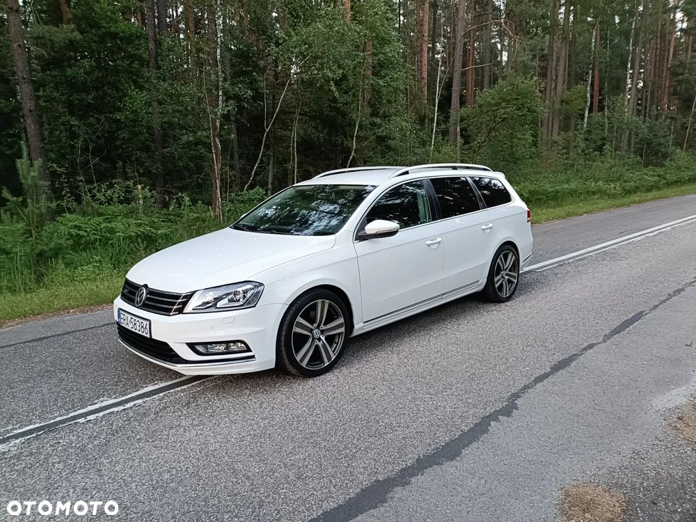 Volkswagen Passat 2.0 TDI Highline R-Style DSG - 22
