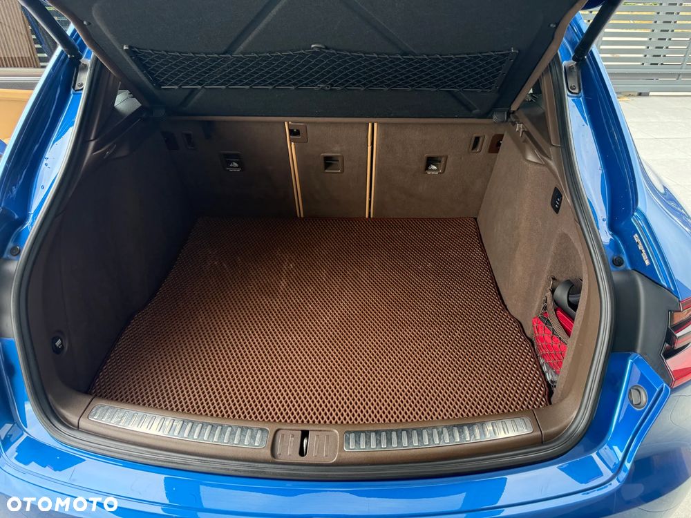 Porsche Macan - 12
