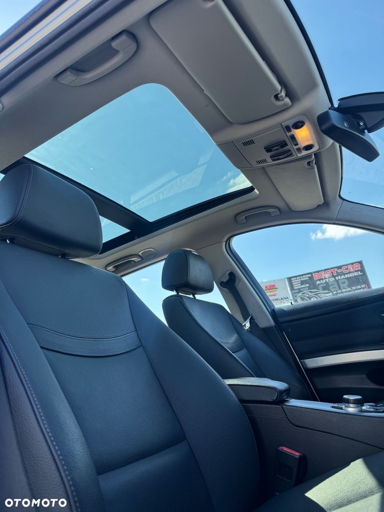 BMW Seria 3 320d xDrive DPF Edition Exclusive - 9