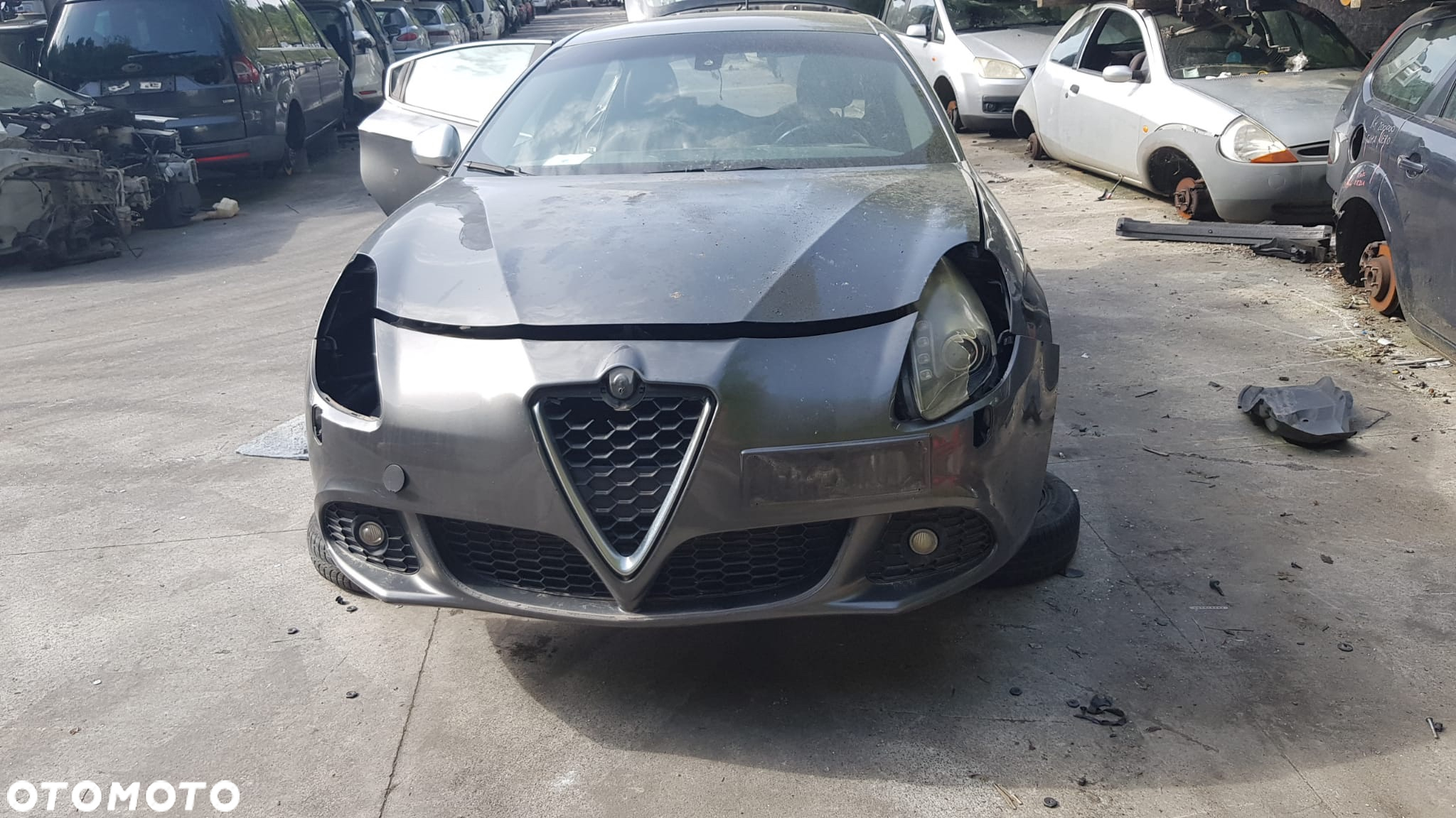 ALFA GIULIETTA ZBIORNICZEK SPRYSKIWACZY EU POMPKA XENON - 5
