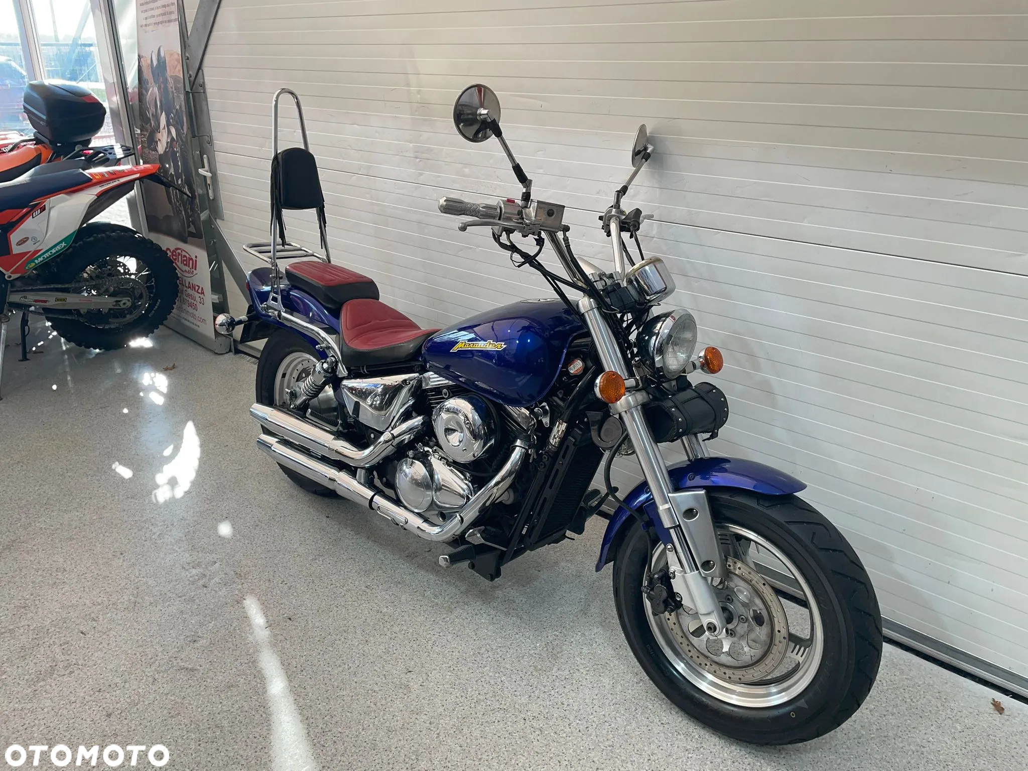 Suzuki Marauder - 2