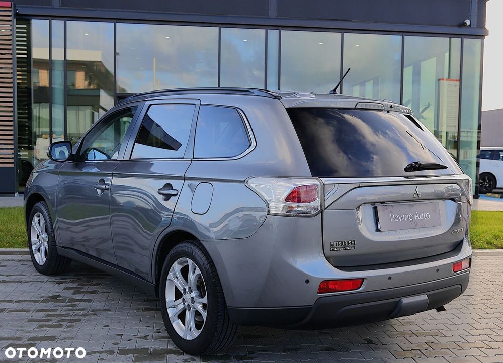 Mitsubishi Outlander 2013
