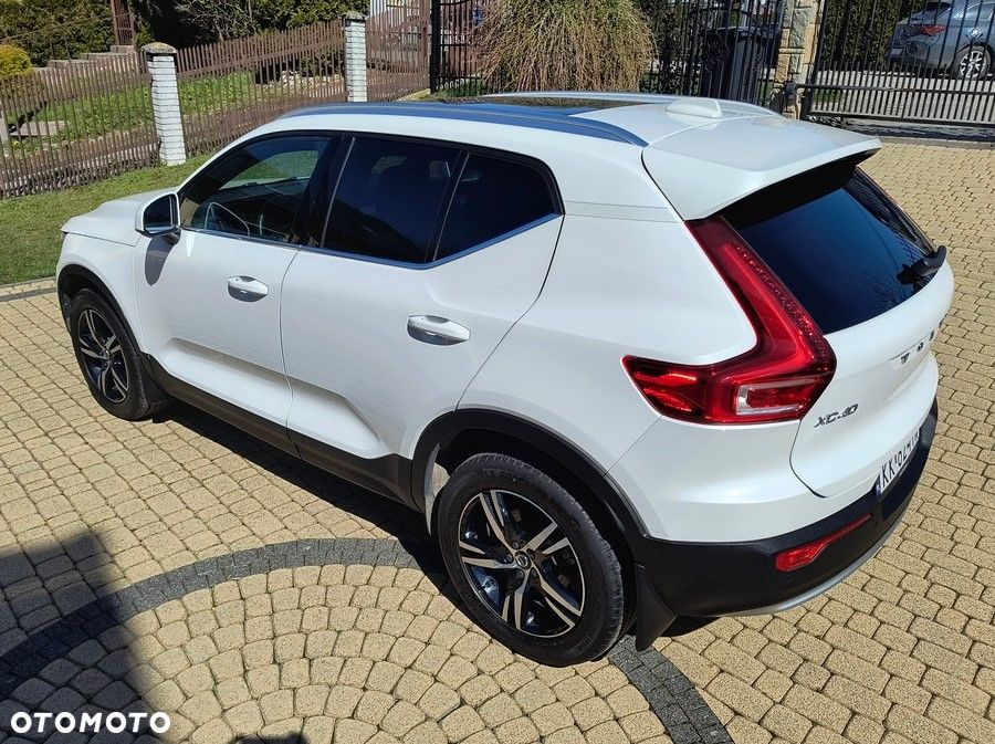 Volvo XC 40 B5 B AWD Geartronic RDesign - 18
