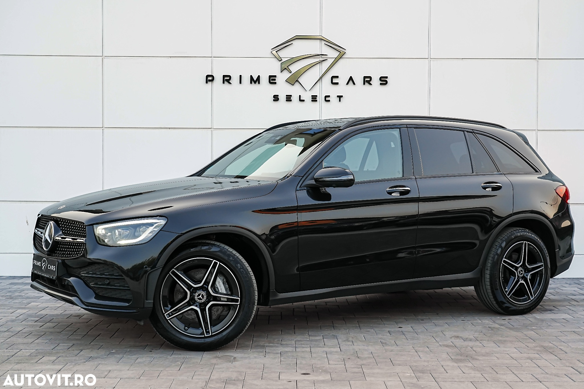 Mercedes-Benz GLC 200 4Matic 9G-TRONIC AMG Line - 18
