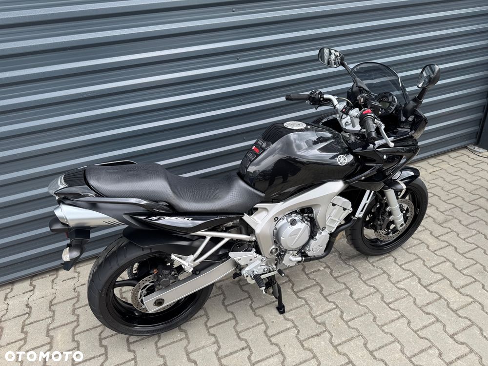 Yamaha FZ6 - 5