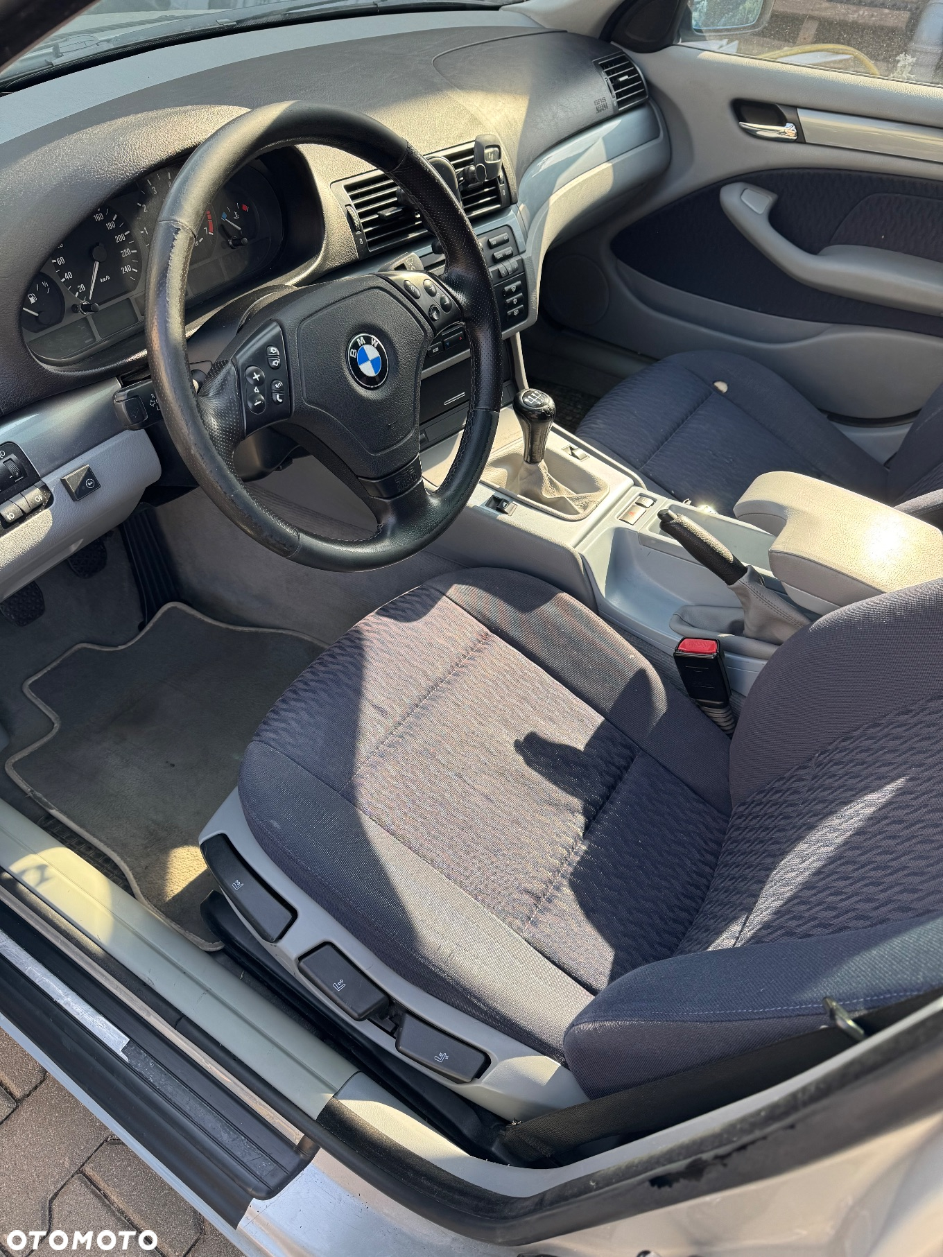 BMW Seria 3 325i - 9