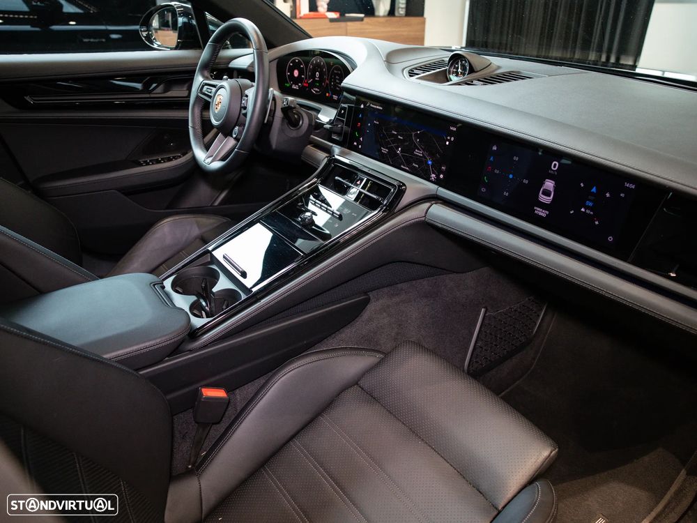 Porsche Panamera 4S E-Hybrid - 37