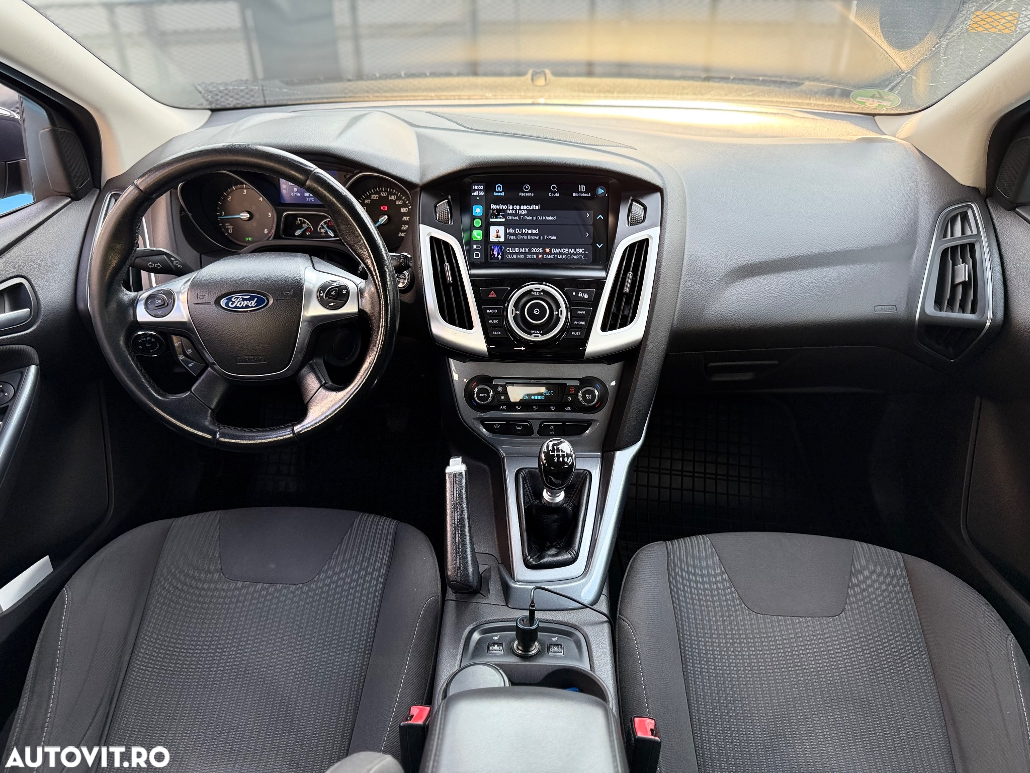 Ford Focus 1.6 TDCi DPF Start-Stopp-System SYNC Edition - 6