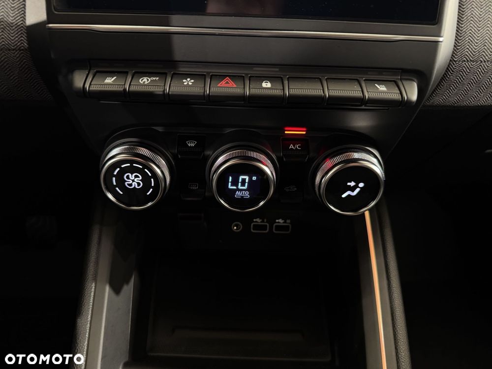 Renault Clio - 25