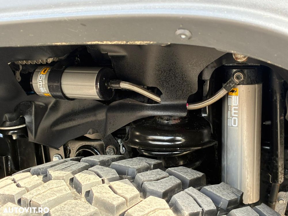 Jeep Gladiator 3.0L V6 AT8 4x4 264 CP Overland - 14