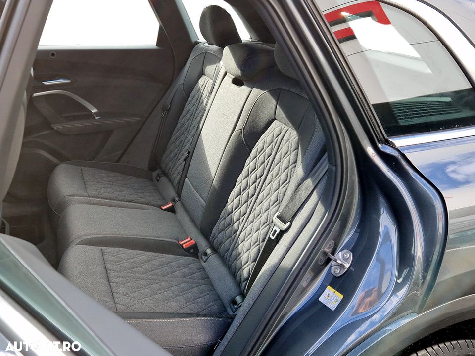 Audi Q5 40 TDI quattro S tronic MHEV - 13