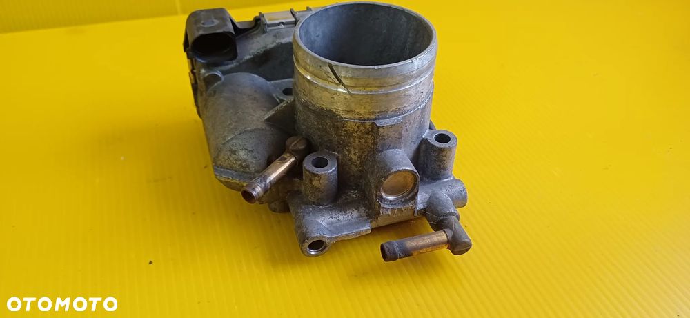 Przepustnica powietrza VW GOLF BORA 1.6 FSI 036133062D - 5