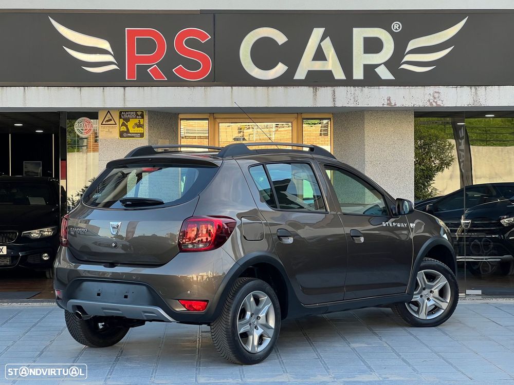 Dacia Sandero 0.9 TCe Stepway - 6