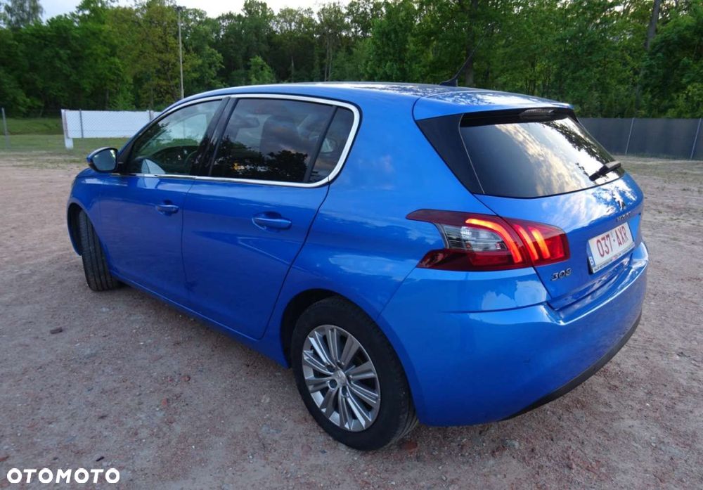 Peugeot 308 - 6