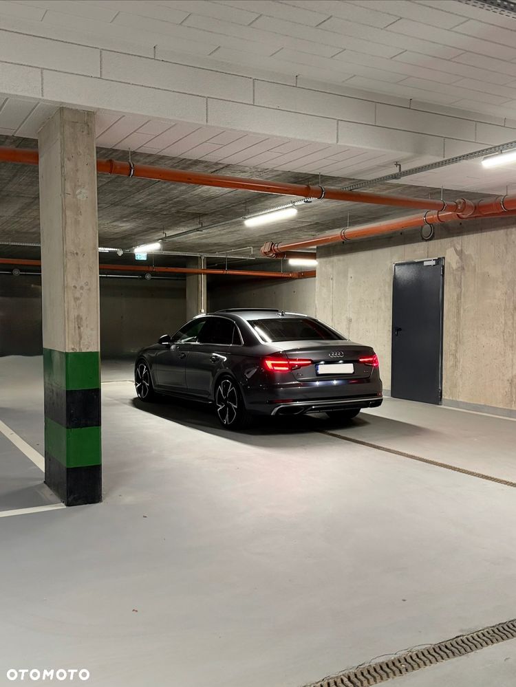 Audi A4 Limousine - 6