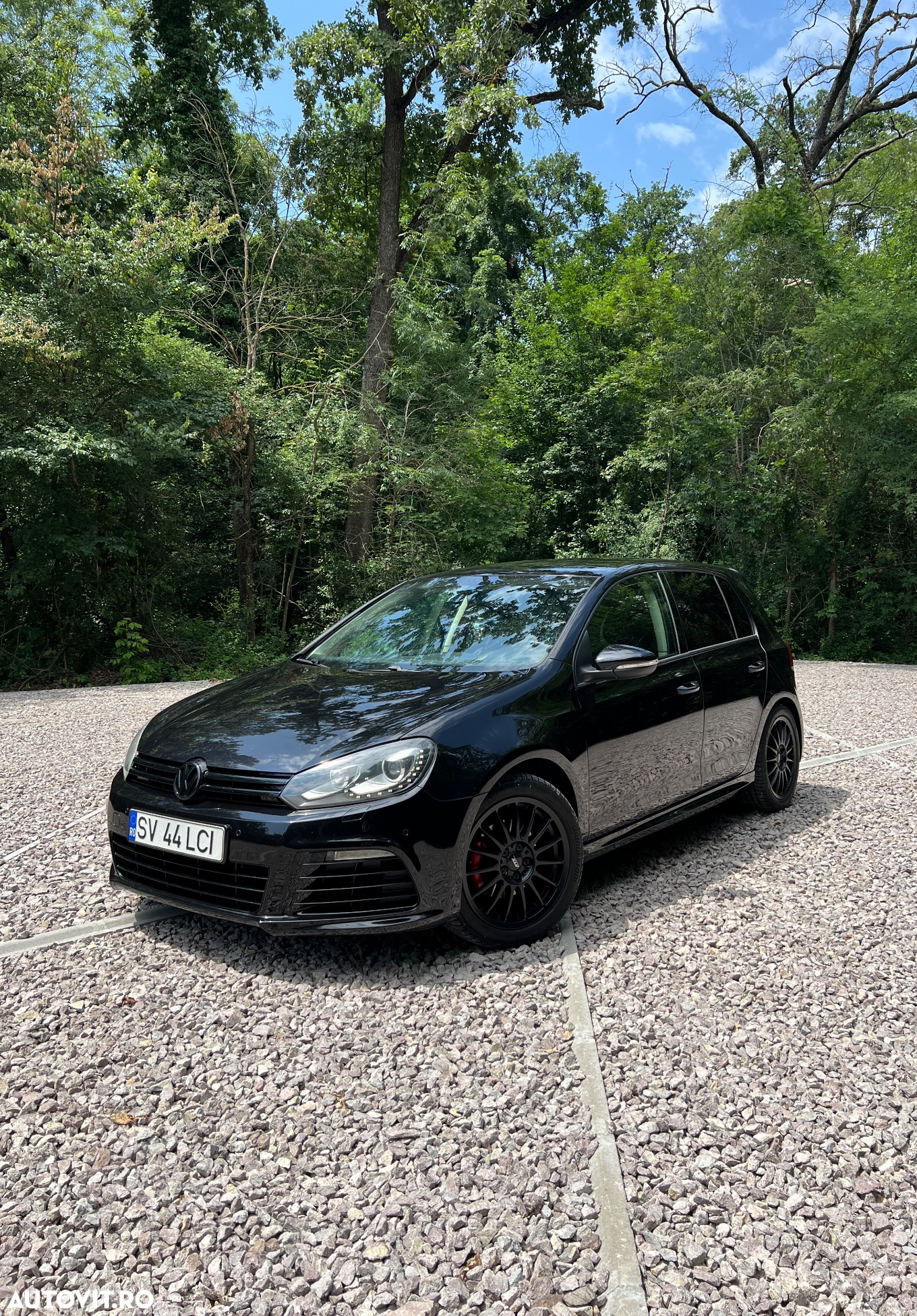 Volkswagen Golf 2.0 TDI Highline - 9