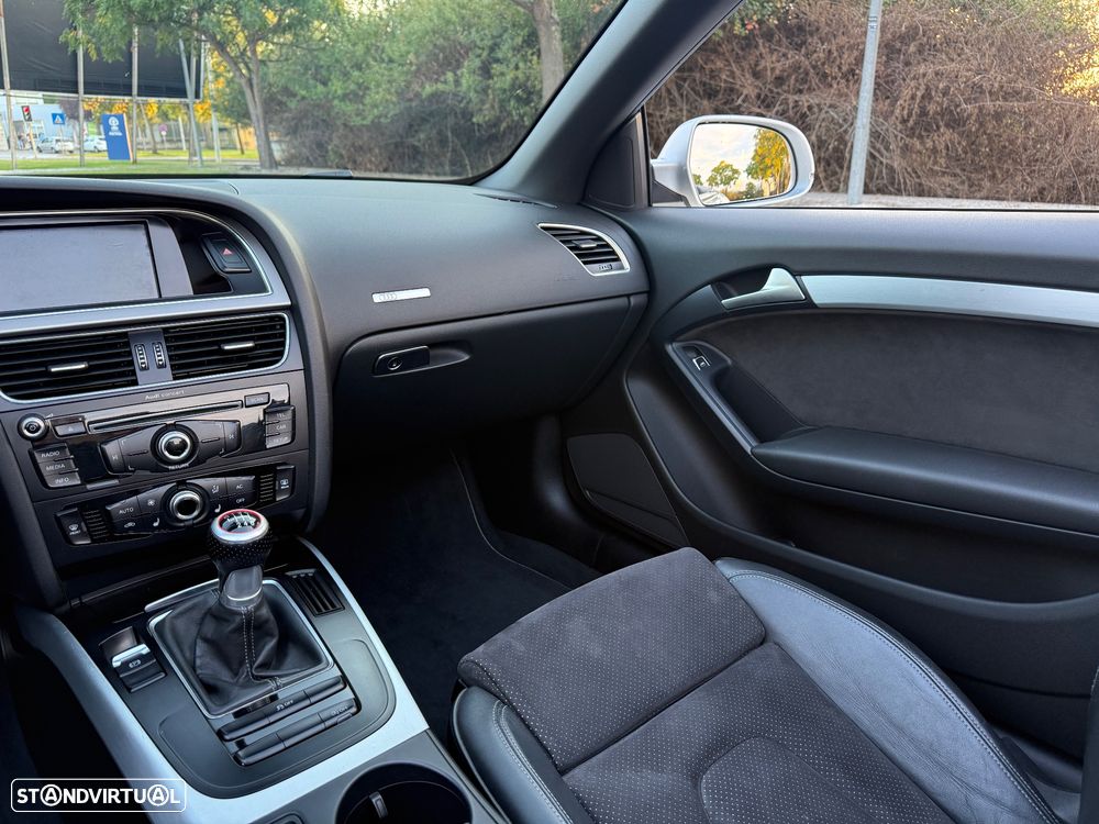 Audi A5 Cabrio 2.0 TDi S-line - 9