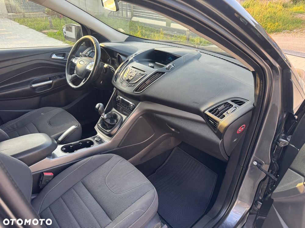 Ford Kuga 2.0 TDCi 2x4 SYNC - 17