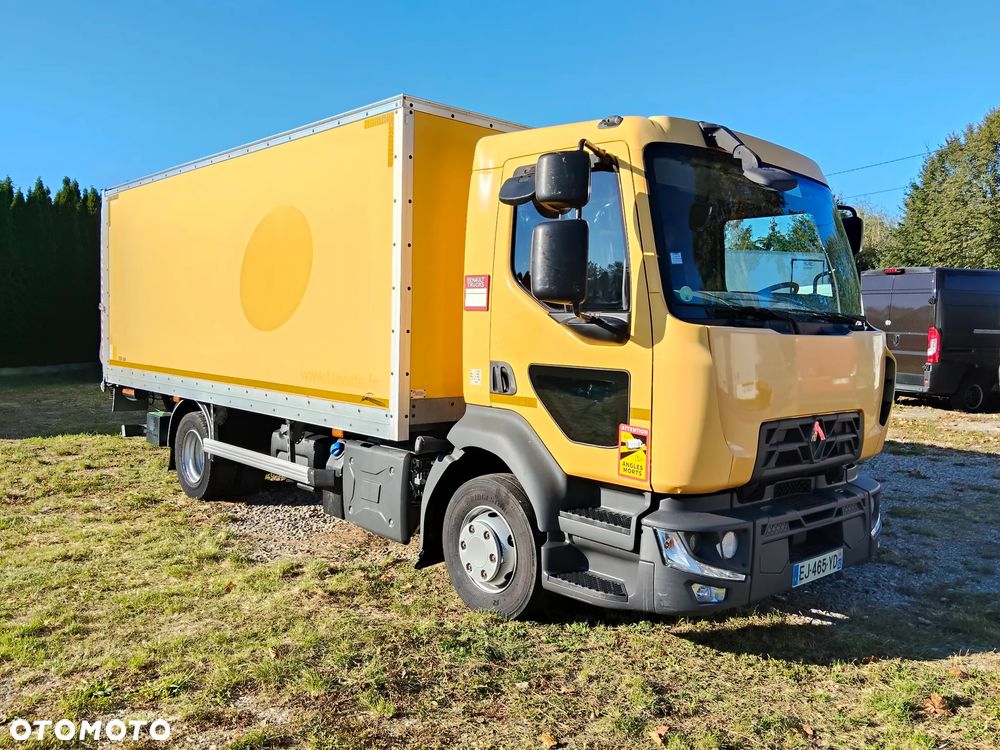 Renault D