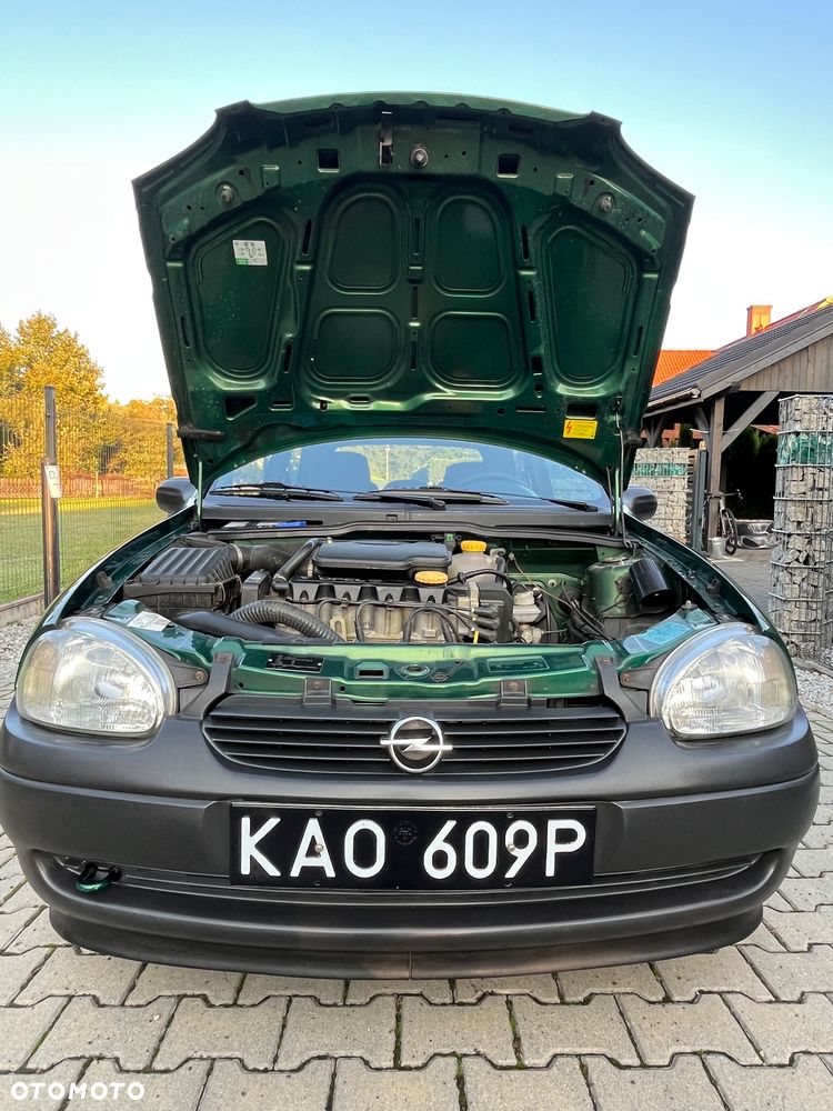 Opel Corsa - 8