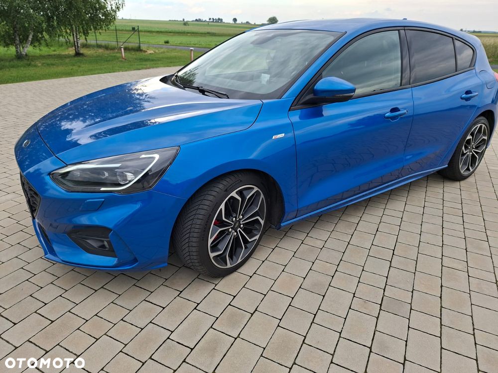 Ford Focus 1.0 EcoBoost Start-Stopp-System ST-LINE DESIGN - 2