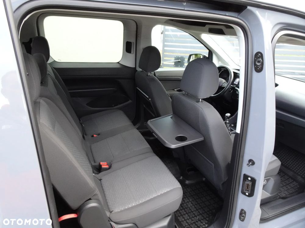 Ford Tourneo Connect Grand 2.0 EcoBlue Titanium - 19