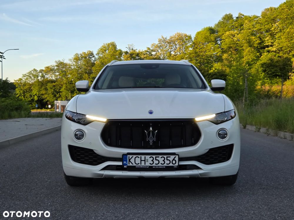 Maserati Levante Q4 - 2