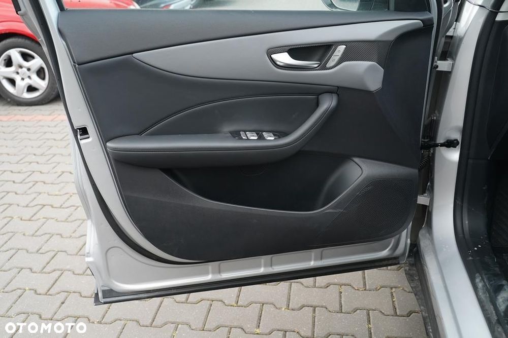 MG S5 EV - 13