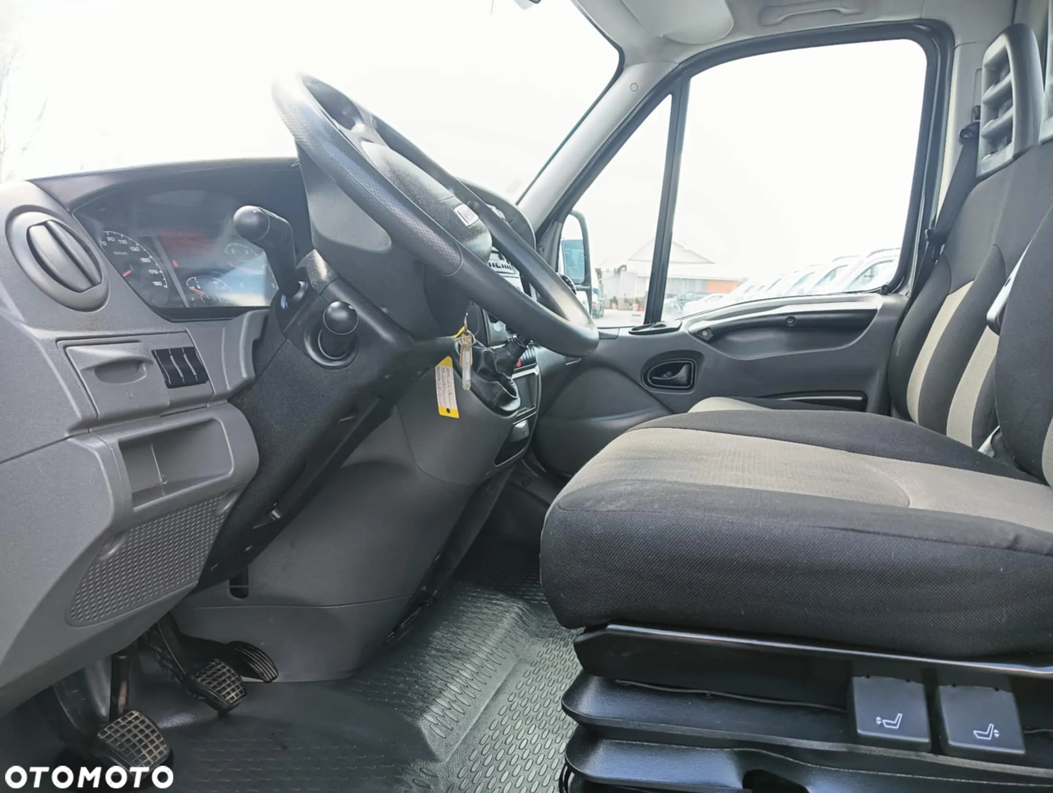 Iveco 35C13, 35C12, 35C15 - 9
