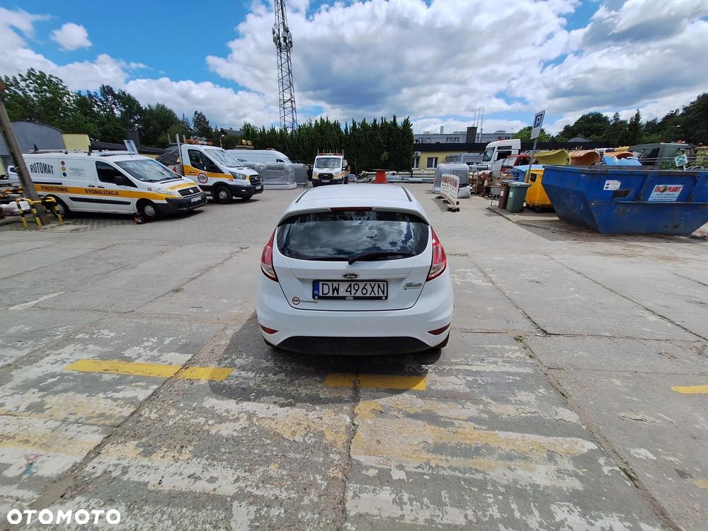 Ford Fiesta 1.5 TDCi Trend - 8