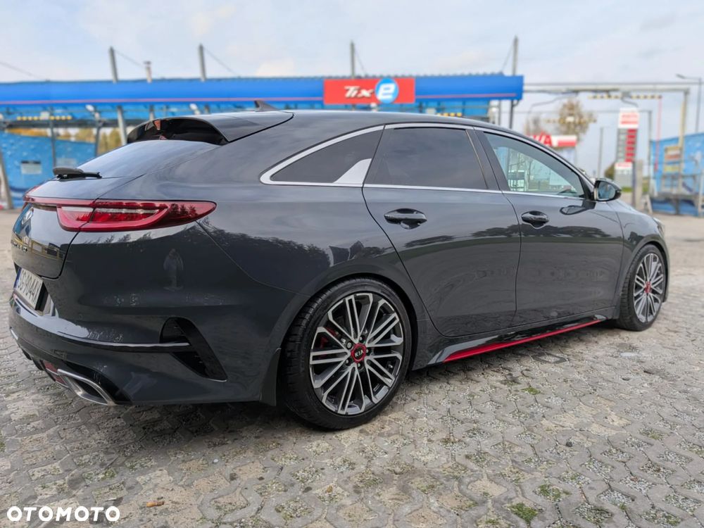 Kia ProCeed - 6