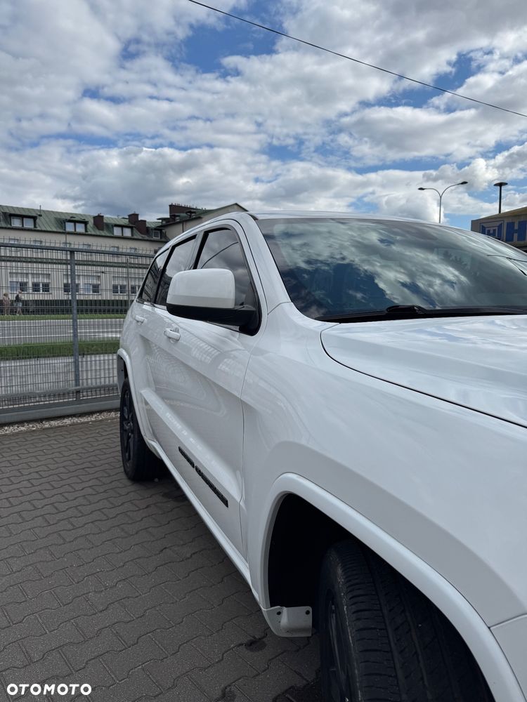 Jeep Grand Cherokee - 7