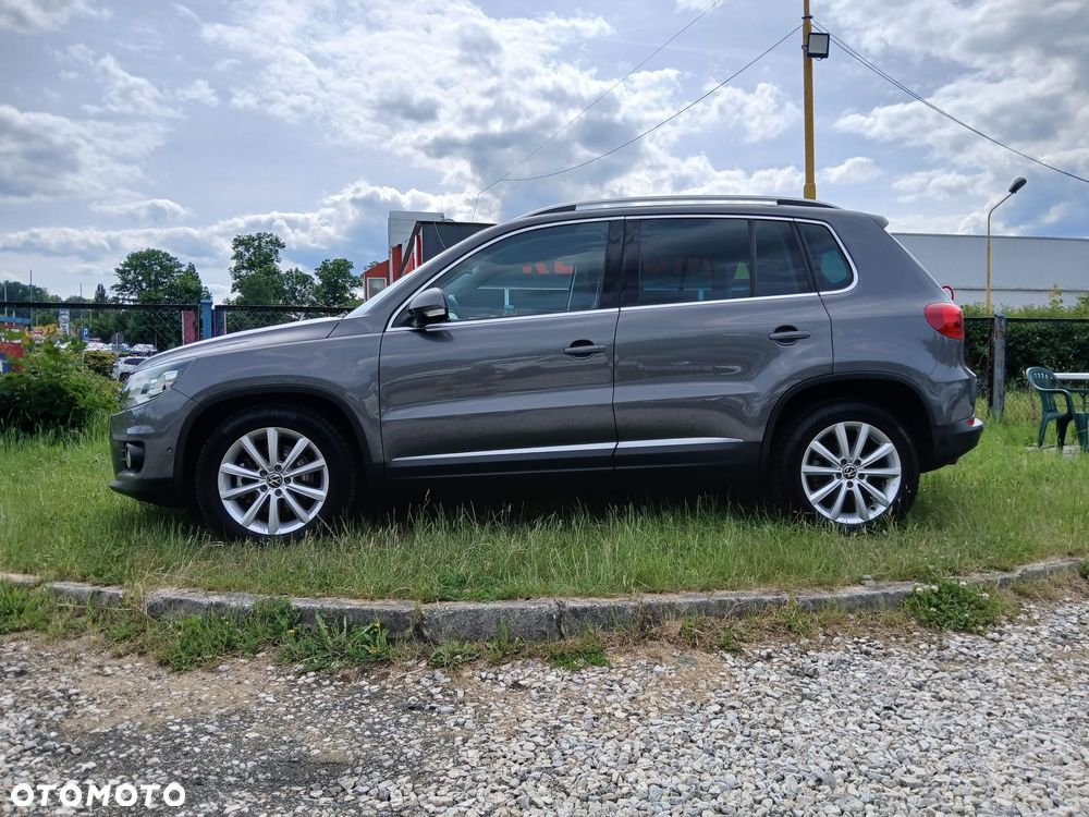 Volkswagen Tiguan - 11