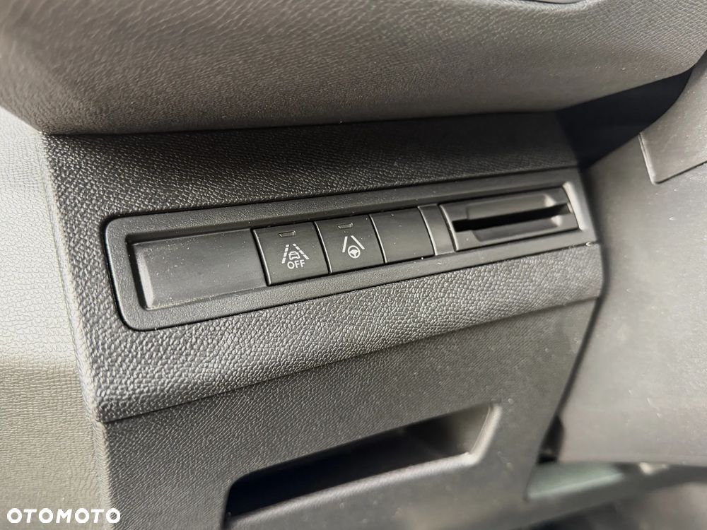 Peugeot 5008 1.2 PureTech GT S&S EAT8 - 22